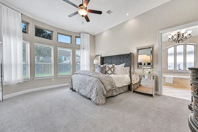 2204 Stillhouse Hollow Lane, Friendswood, TX 77546