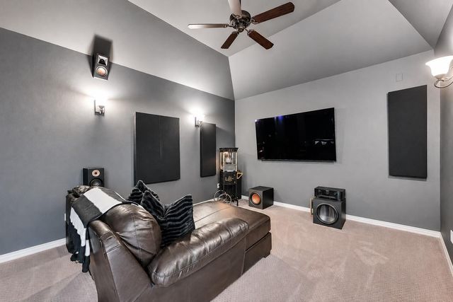 2204 Stillhouse Hollow Lane, Friendswood, TX 77546
