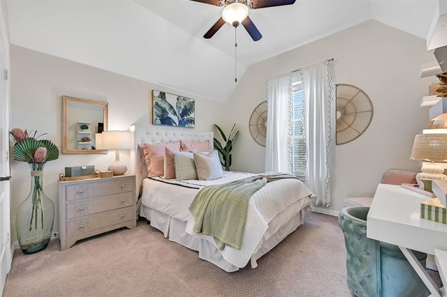 2204 Stillhouse Hollow Lane, Friendswood, TX 77546