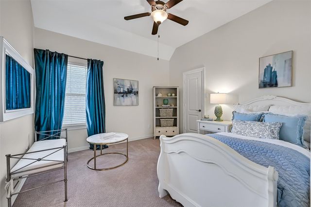 2204 Stillhouse Hollow Lane, Friendswood, TX 77546