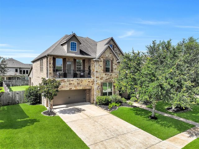 2204 Stillhouse Hollow Lane, Friendswood, TX 77546
