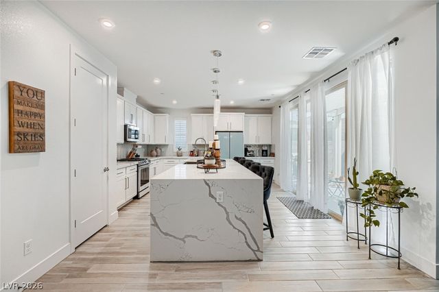 3197 Vittoria Avenue, Henderson, NV 89044