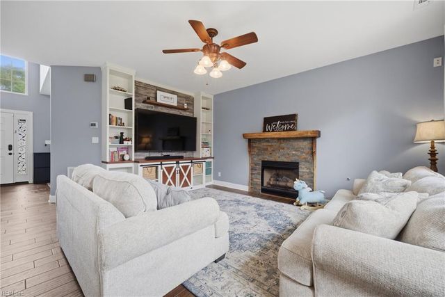 6405 Yorkshire DR, Suffolk, VA 23435