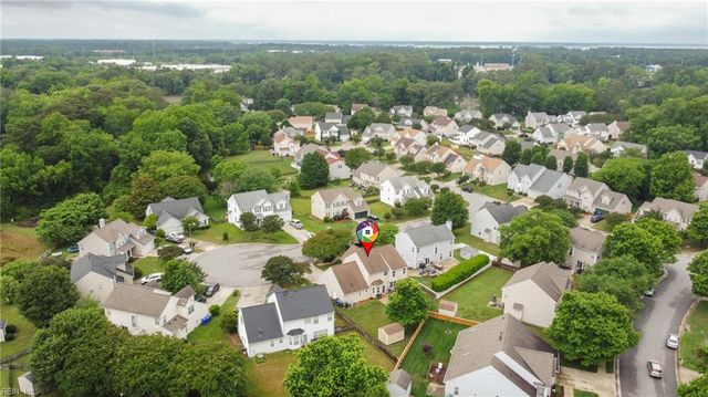 6405 Yorkshire DR, Suffolk, VA 23435
