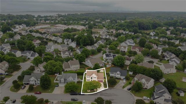 6405 Yorkshire DR, Suffolk, VA 23435