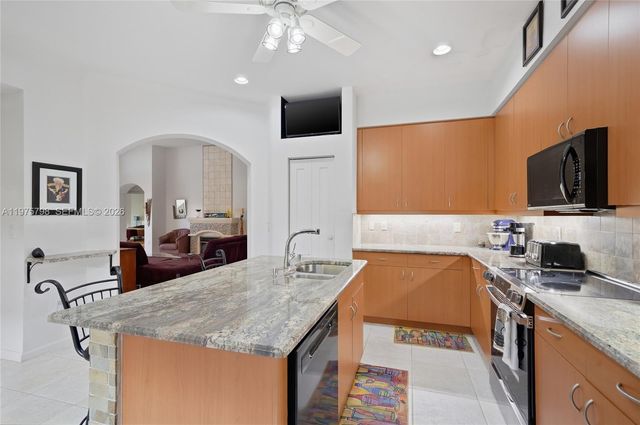 7771 Via Grande, Boynton Beach, FL 33437