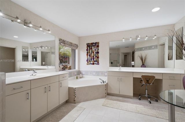 7771 Via Grande, Boynton Beach, FL 33437