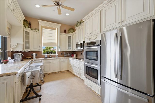 7771 Via Grande, Boynton Beach, FL 33437