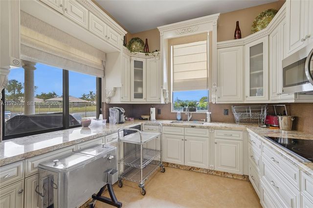 7771 Via Grande, Boynton Beach, FL 33437