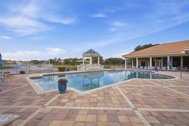 7771 Via Grande, Boynton Beach, FL 33437