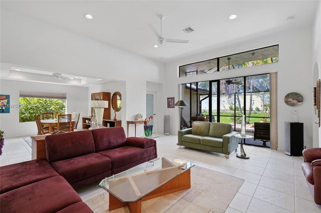 7771 Via Grande, Boynton Beach, FL 33437