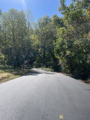 2967 Lights Chapel Rd, Greenbrier, TN 37073