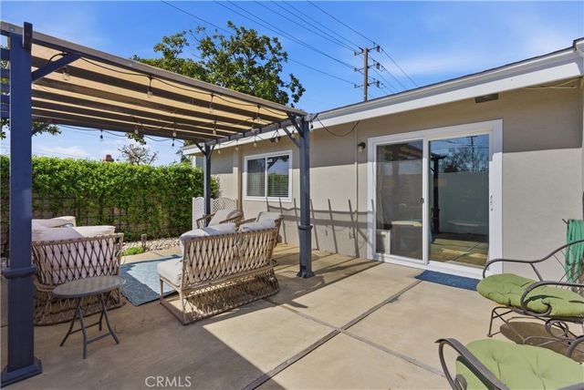 2400 Elden 32, Costa Mesa, CA 92627