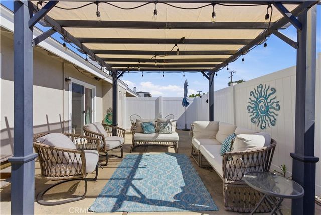 2400 Elden 32, Costa Mesa, CA 92627