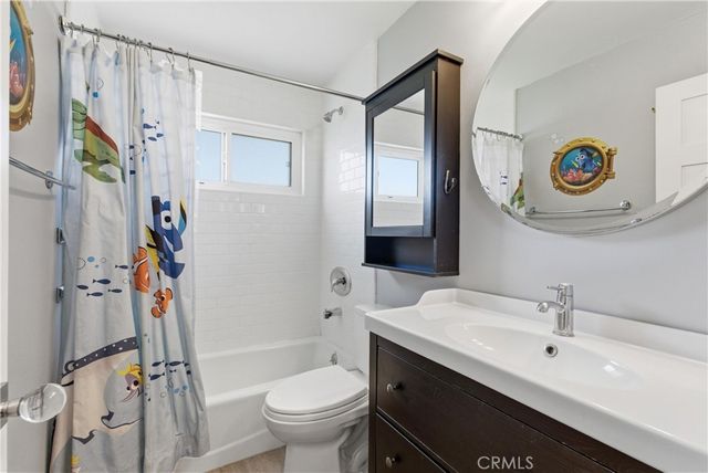 2400 Elden 32, Costa Mesa, CA 92627