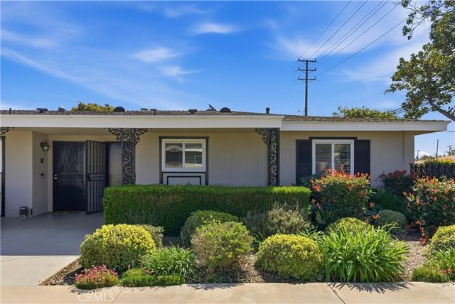 2400 Elden 32, Costa Mesa, CA 92627