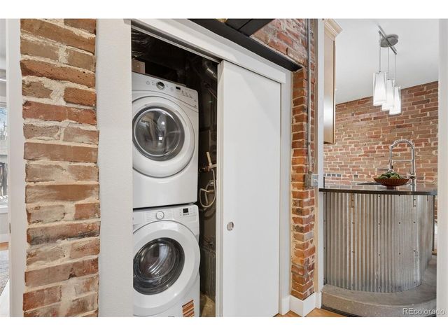2440 W 33rd Ave, Denver, CO 80211