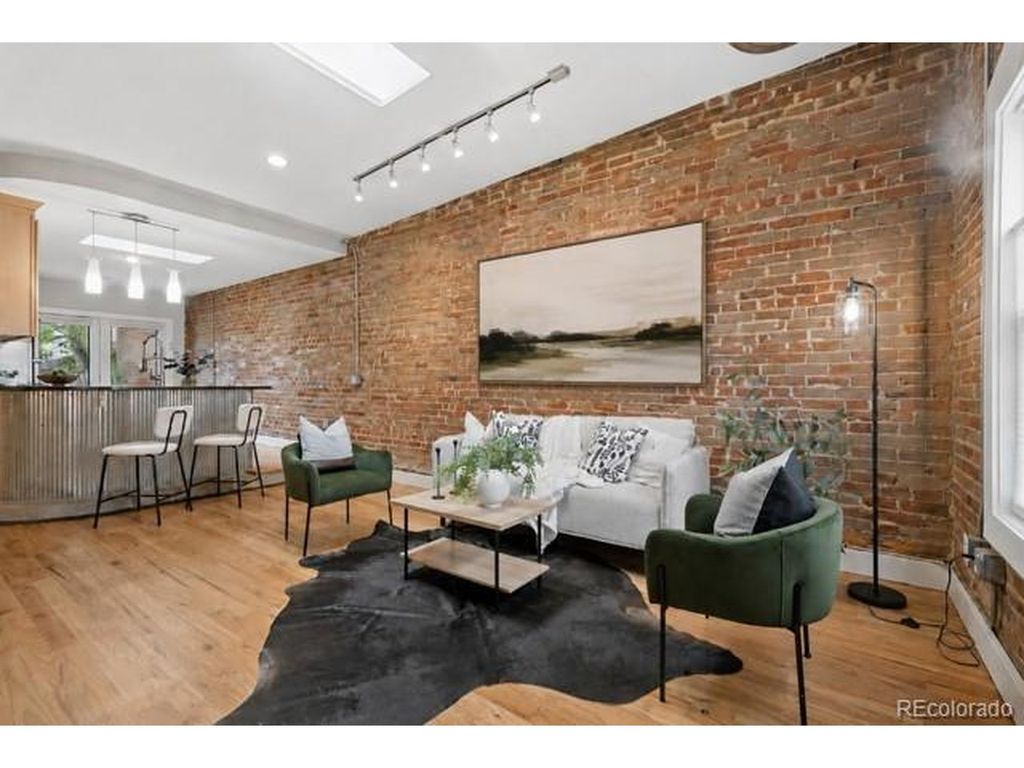 2440 W 33rd Ave, Denver, CO 80211