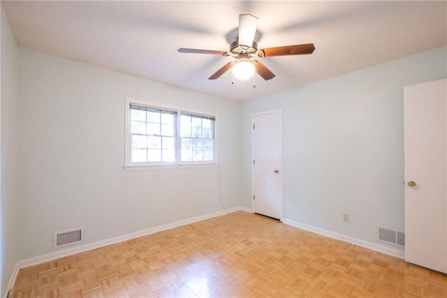 2761 Brackenwood Drive, Snellville, GA 30039