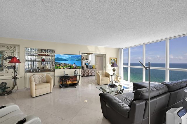 16425 Collins Avenue 2011, Sunny Isles Beach, FL 33160