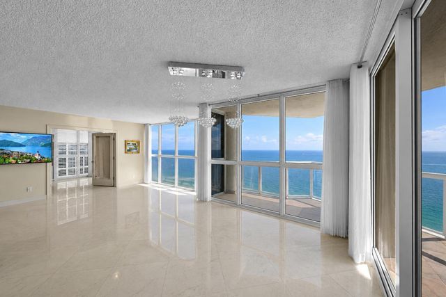 16425 Collins Avenue 2011, Sunny Isles Beach, FL 33160