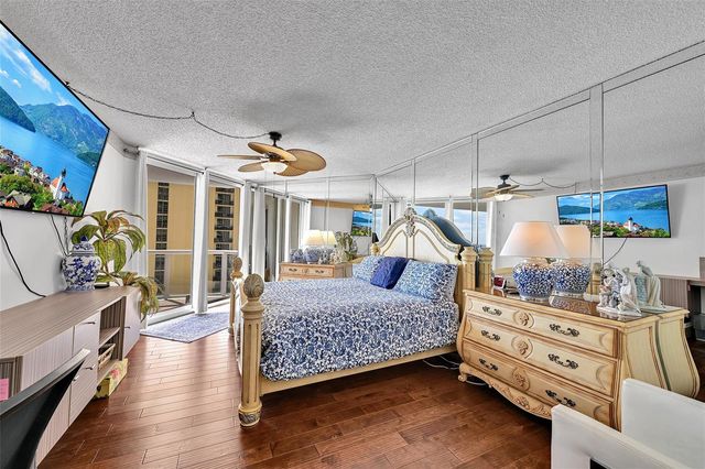 16425 Collins Avenue 2011, Sunny Isles Beach, FL 33160