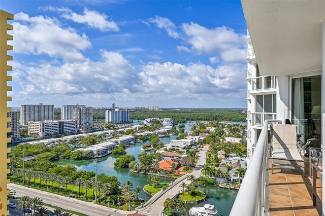 16425 Collins Avenue 2011, Sunny Isles Beach, FL 33160