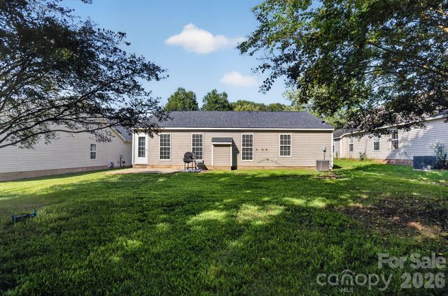 9041 Foggy Meadow Drive, Charlotte, NC 28269