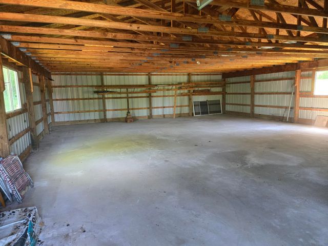 2739 Hillcrest Drive, New Era Vllg, MI 49446
