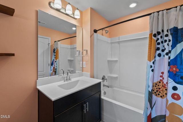 209 Wilbur Lake Drive, Fuquay Varina, NC 27526
