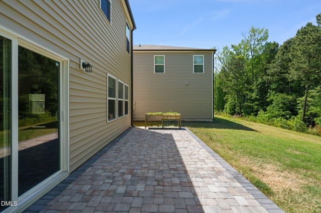 209 Wilbur Lake Drive, Fuquay Varina, NC 27526