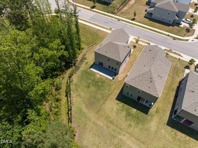 209 Wilbur Lake Drive, Fuquay Varina, NC 27526