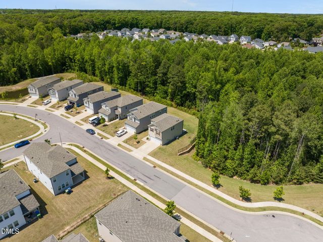 209 Wilbur Lake Drive, Fuquay Varina, NC 27526
