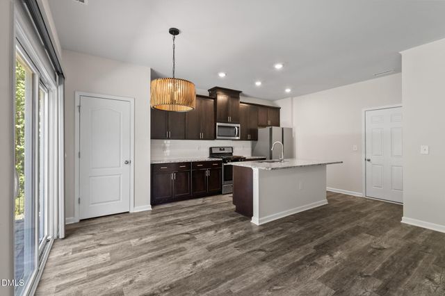 209 Wilbur Lake Drive, Fuquay Varina, NC 27526