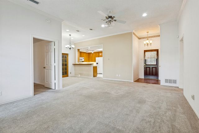 2713 Laurel Oaks Drive, Garland, TX 75044