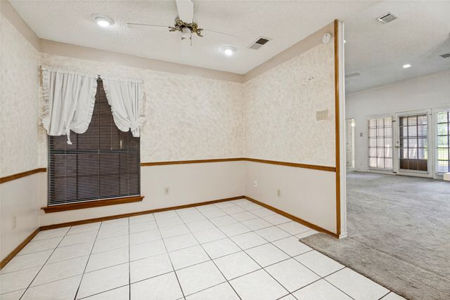 2713 Laurel Oaks Drive, Garland, TX 75044