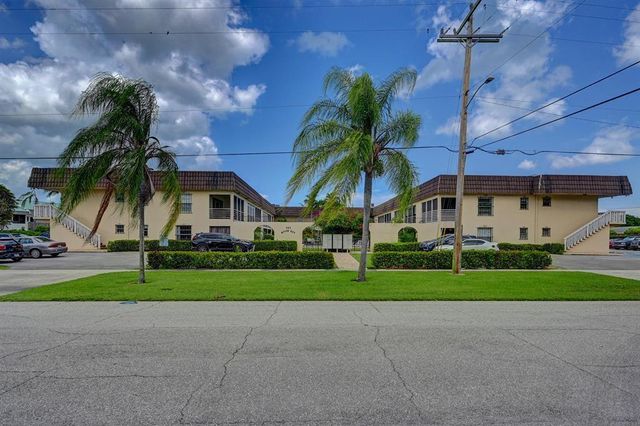 342 Southwind Court 216, North Palm Beach, FL 33408