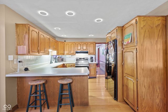 179 W Arcadia, Mooresville, IN 46158