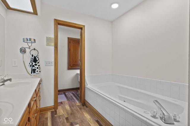 179 W Arcadia, Mooresville, IN 46158