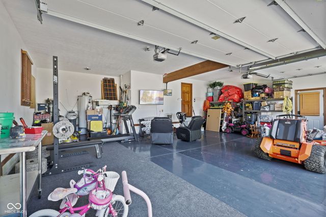 179 W Arcadia, Mooresville, IN 46158
