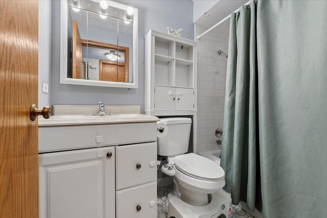 10704 Kilpatrick Avenue 3B, Oak Lawn, IL 60453
