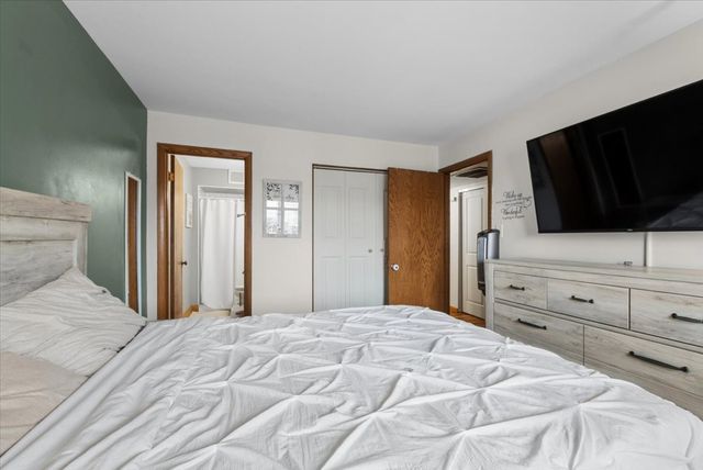 10704 Kilpatrick Avenue 3B, Oak Lawn, IL 60453