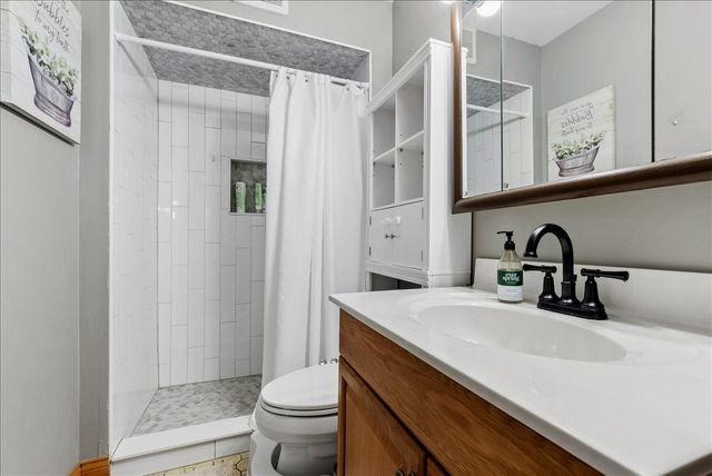 10704 Kilpatrick Avenue 3B, Oak Lawn, IL 60453