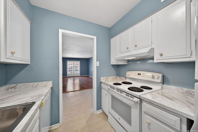 6718 Callaghan Rd Apt 315, San Antonio, TX 78229