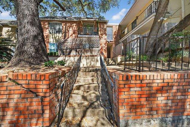 6718 Callaghan Rd Apt 315, San Antonio, TX 78229