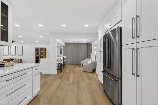 2206 SW 20th Way, Boynton Beach, FL 33426