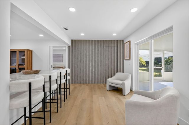 2206 SW 20th Way, Boynton Beach, FL 33426