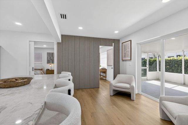 2206 SW 20th Way, Boynton Beach, FL 33426