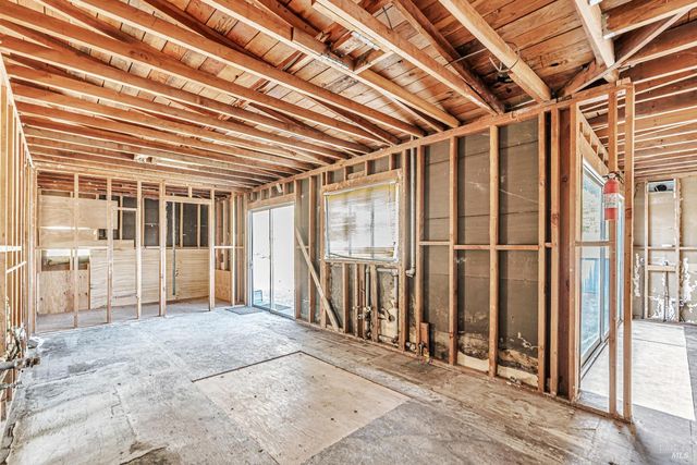 65 Circle Rd, San Rafael, CA 94903