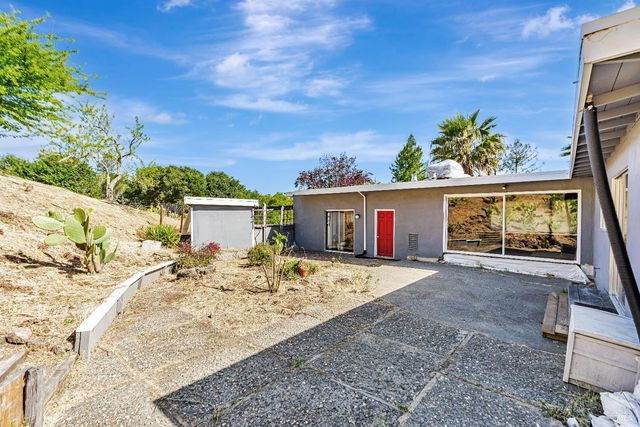 65 Circle Rd, San Rafael, CA 94903